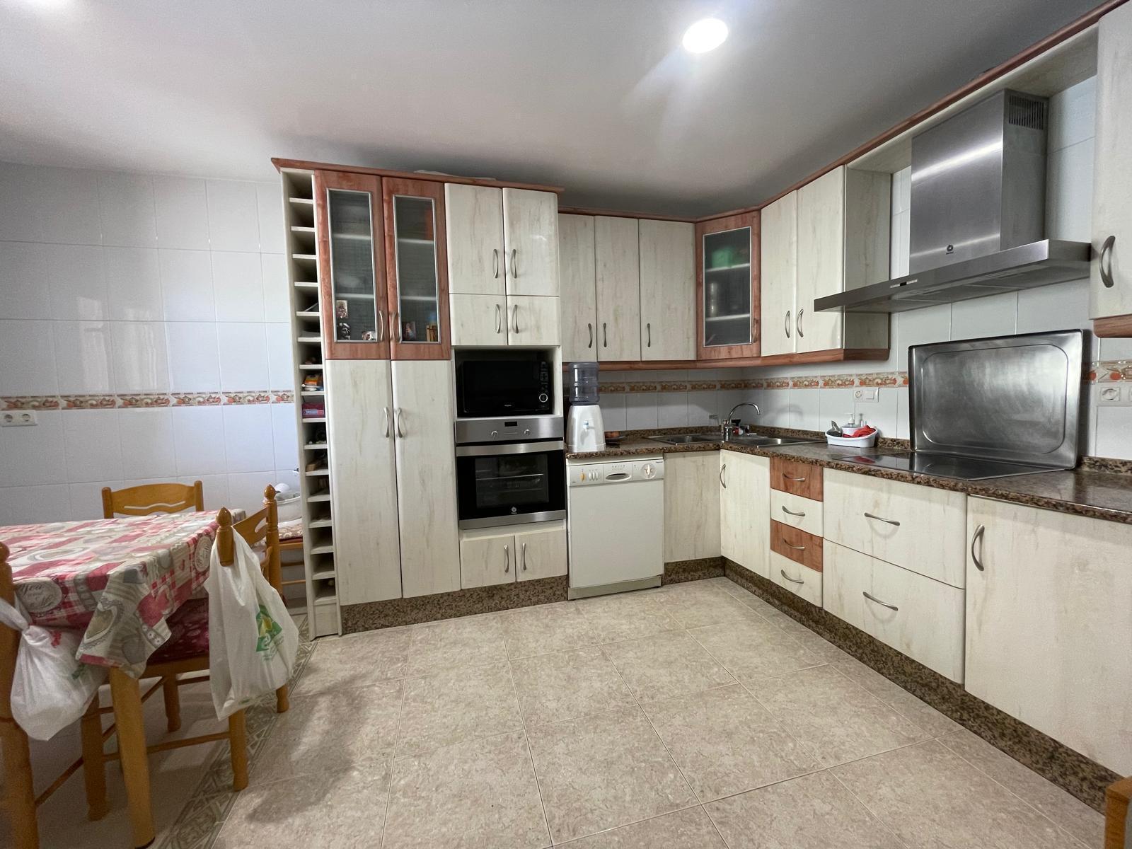 For sale of duplex in El Alquián