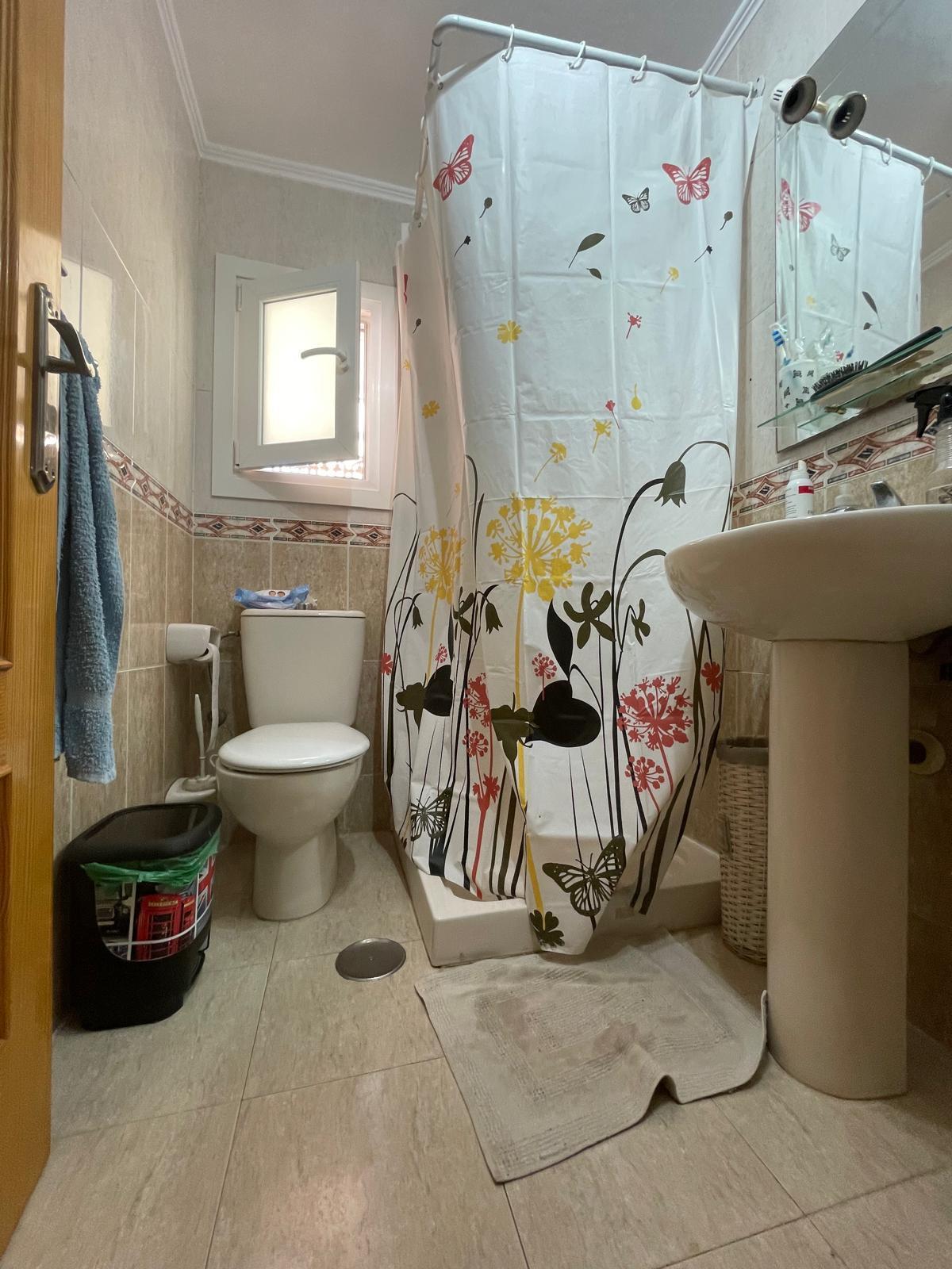 For sale of duplex in El Alquián