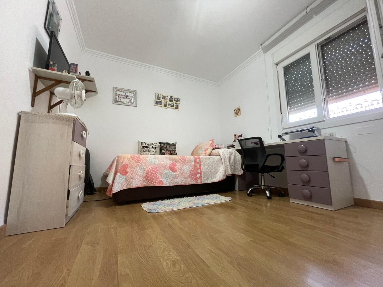 For sale of duplex in El Alquián