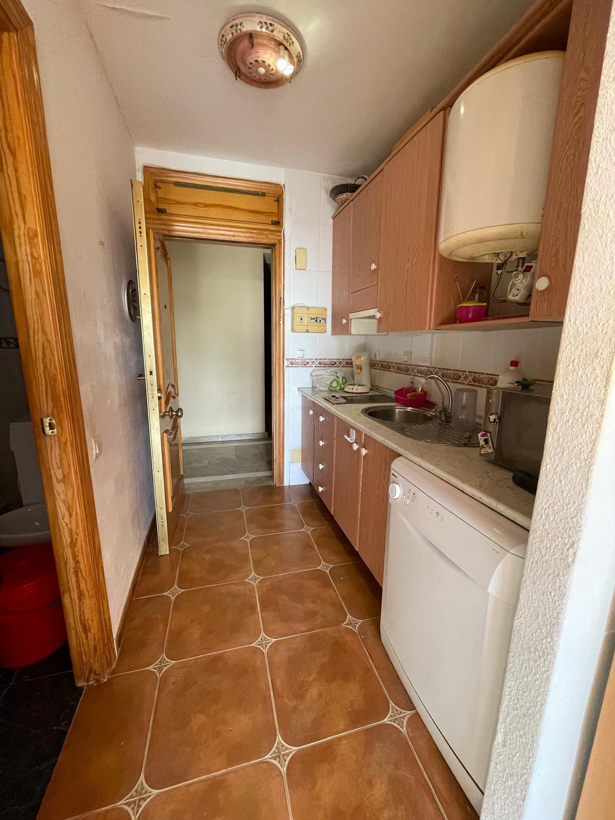 For sale of study in Aguadulce