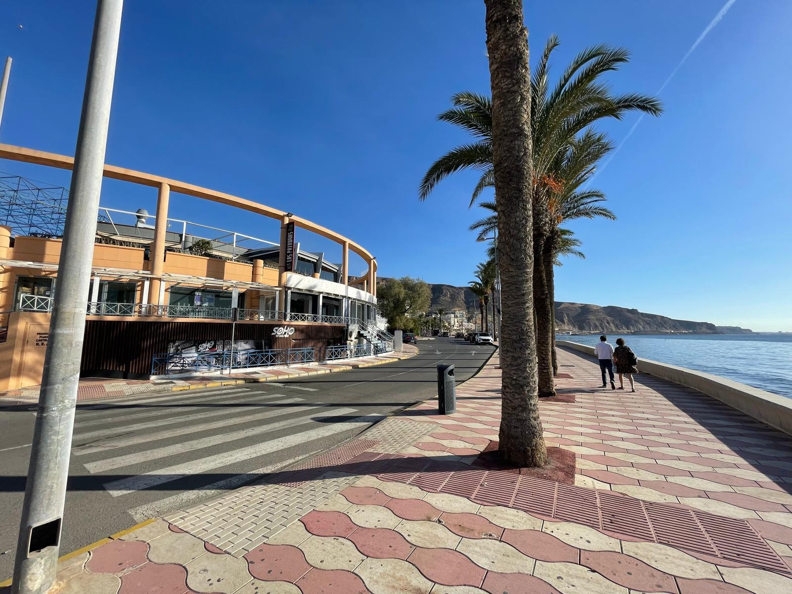 For sale of study in Aguadulce
