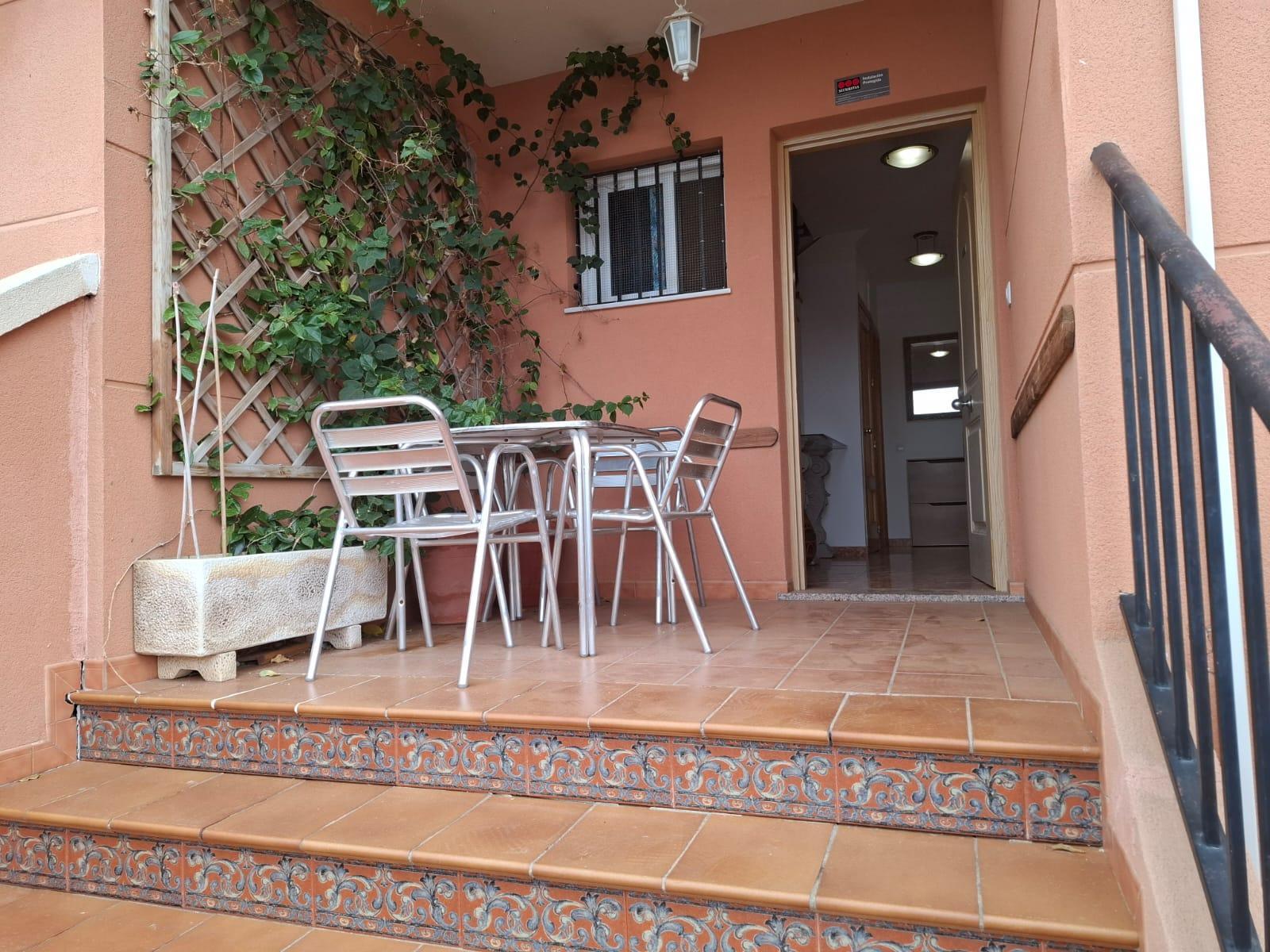 For sale of duplex in Huércal de Almería