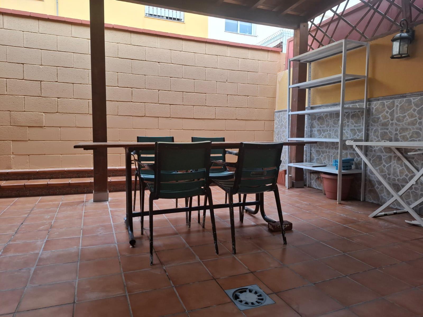 For sale of duplex in Huércal de Almería