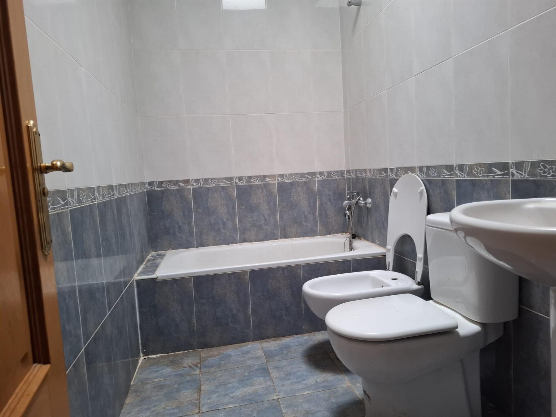 For sale of duplex in La Mojonera