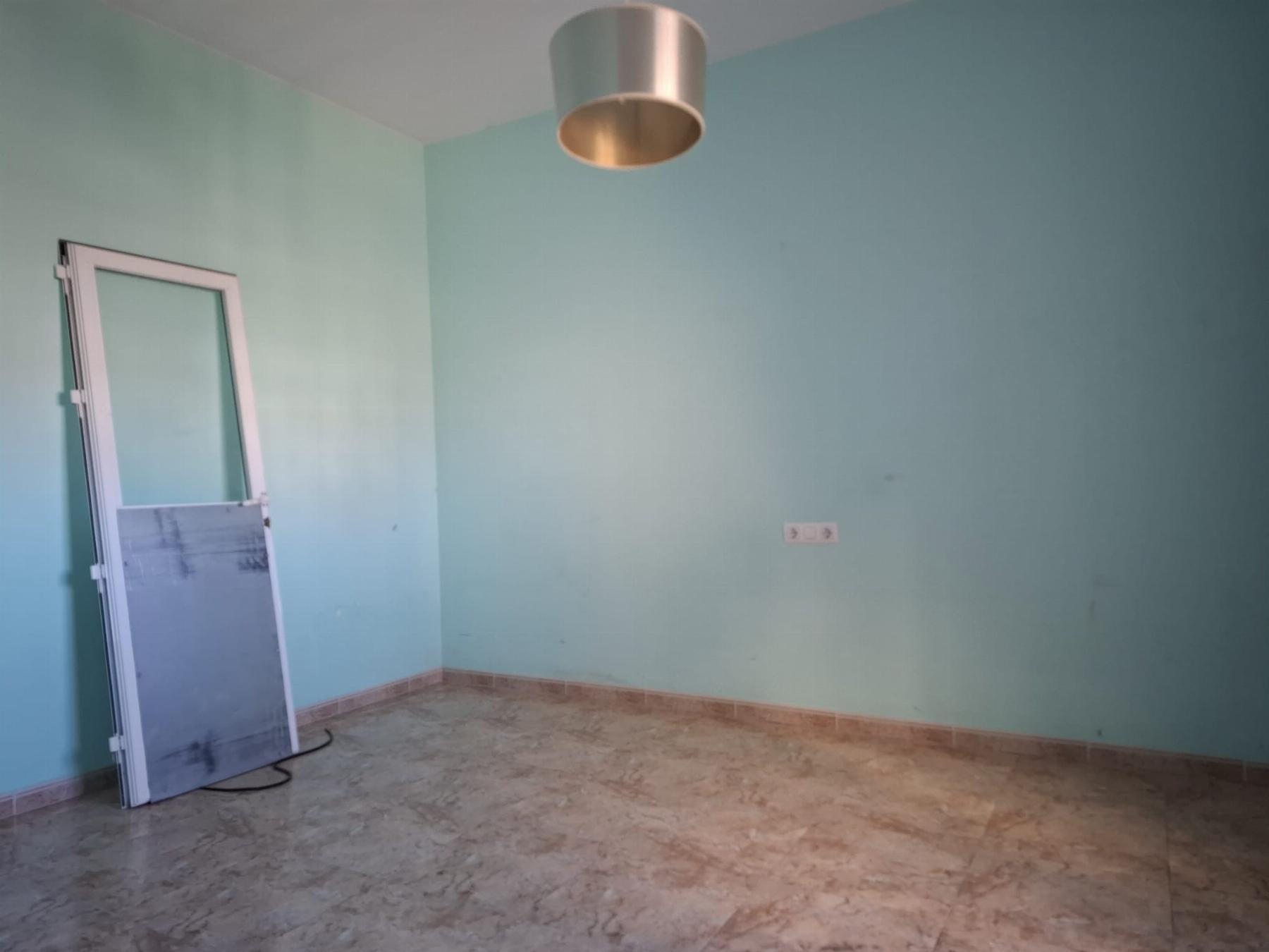 For sale of duplex in La Mojonera
