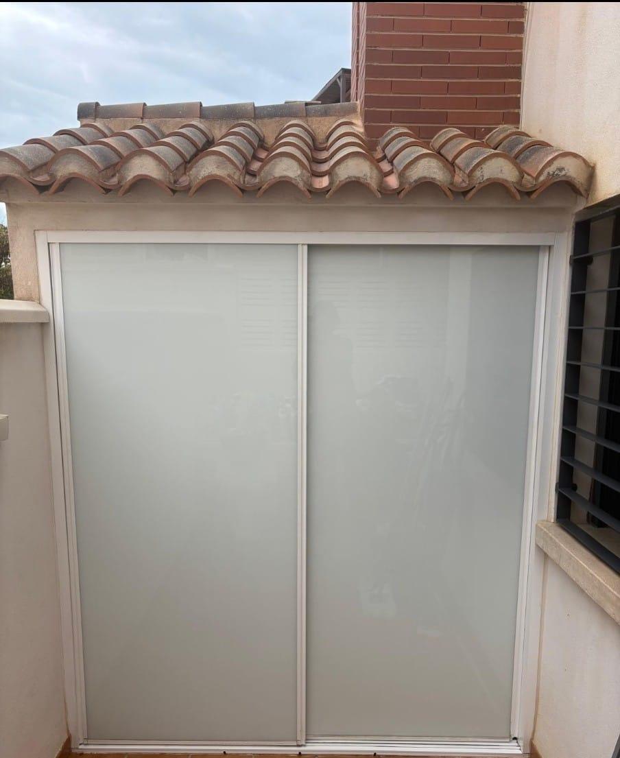 For sale of duplex in Roquetas de Mar