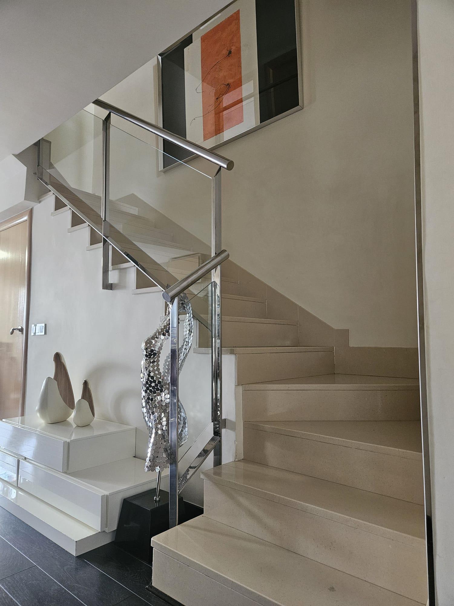 For sale of duplex in Roquetas de Mar
