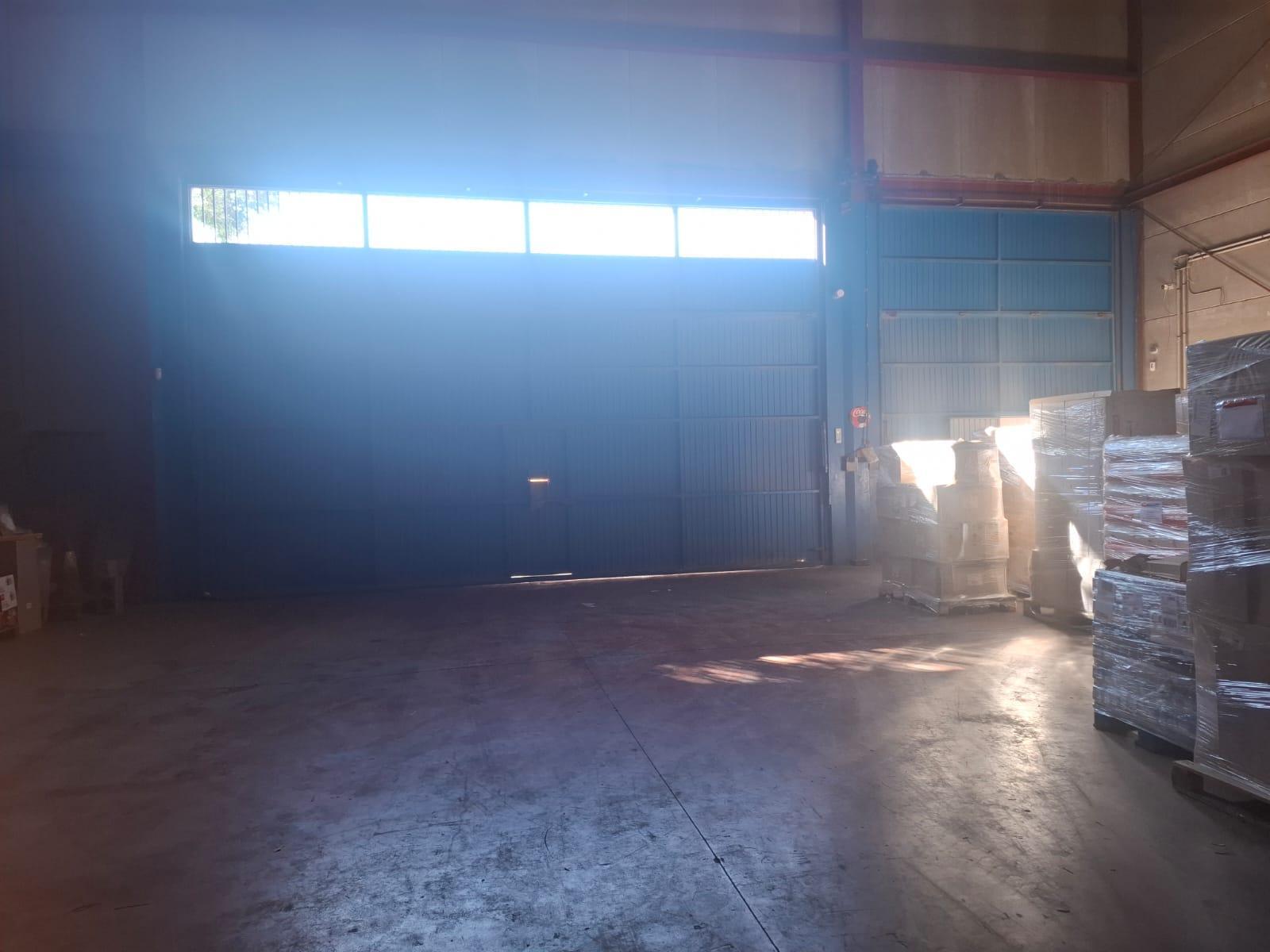 For sale of industrial plant/warehouse in Huércal de Almería