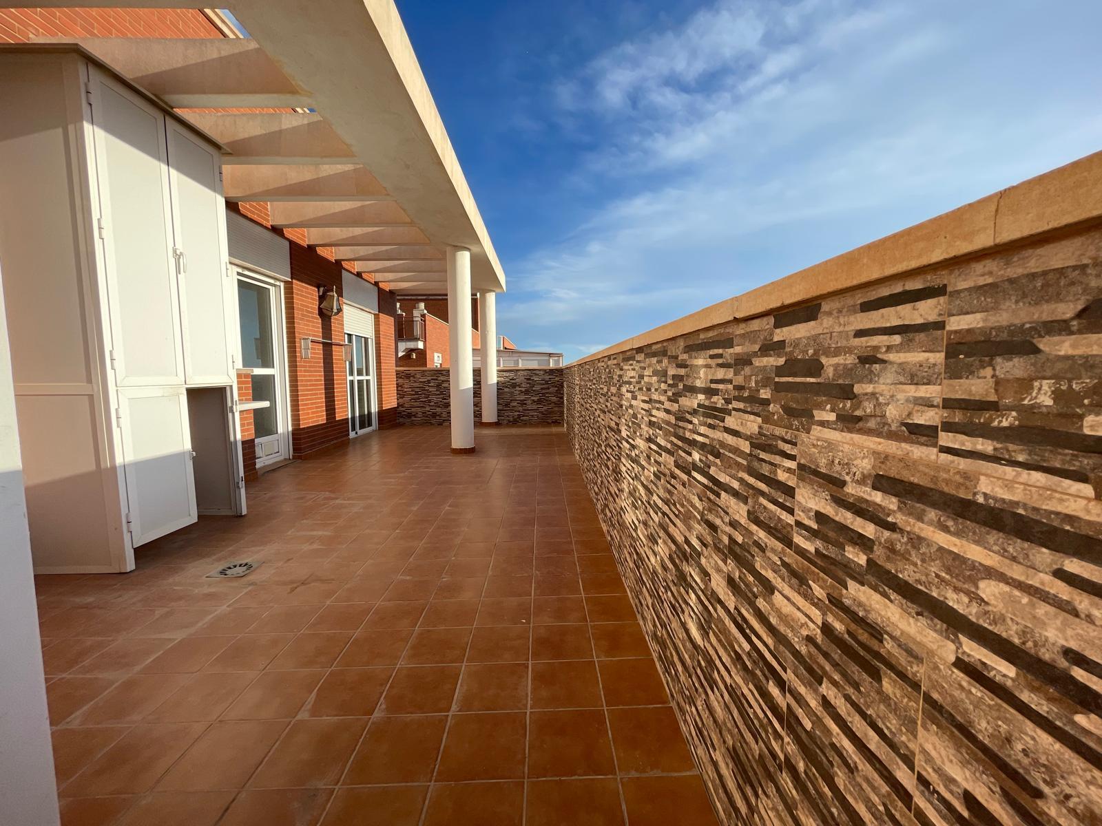 For sale of flat in Almería