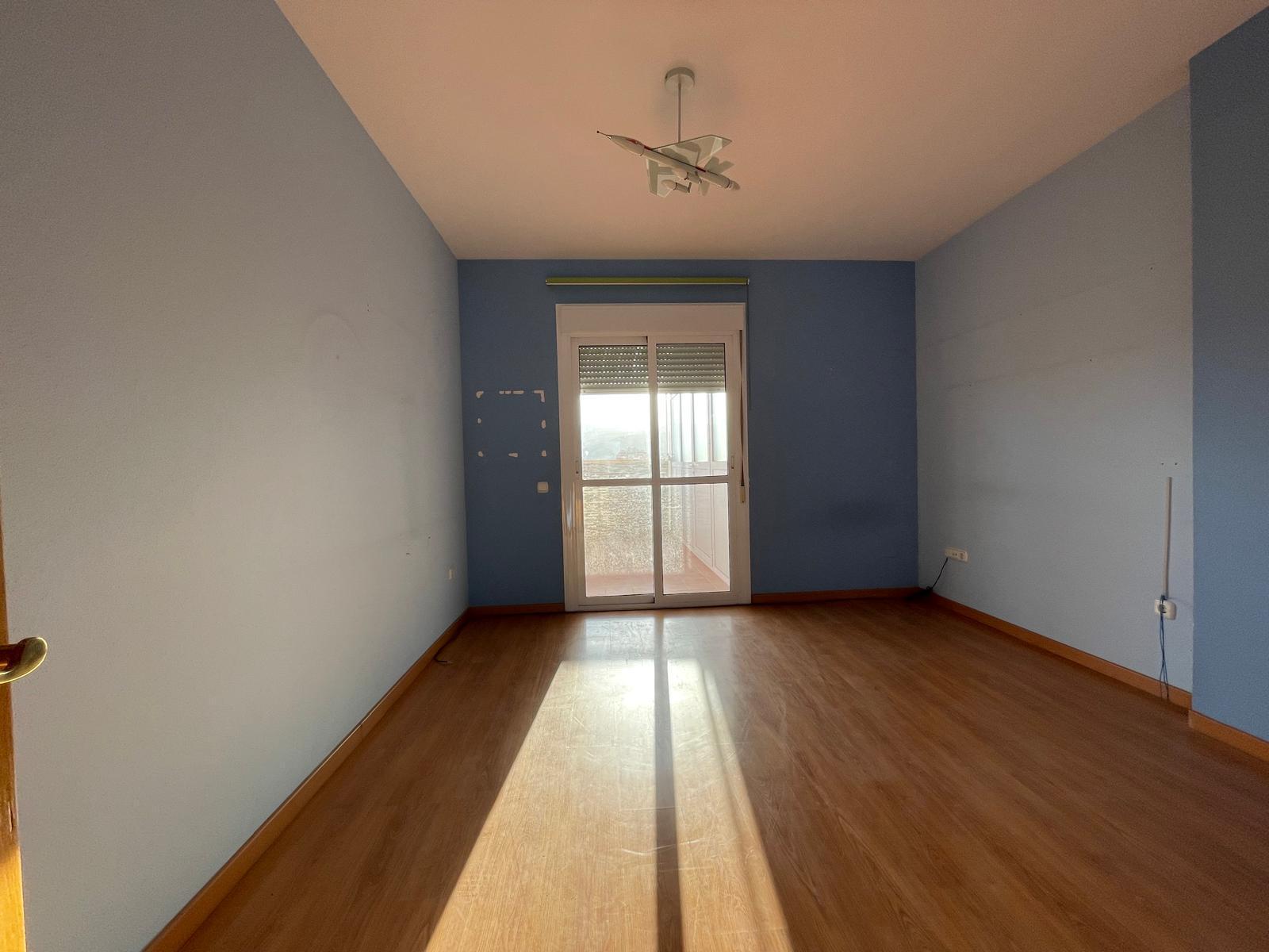 For sale of flat in Almería