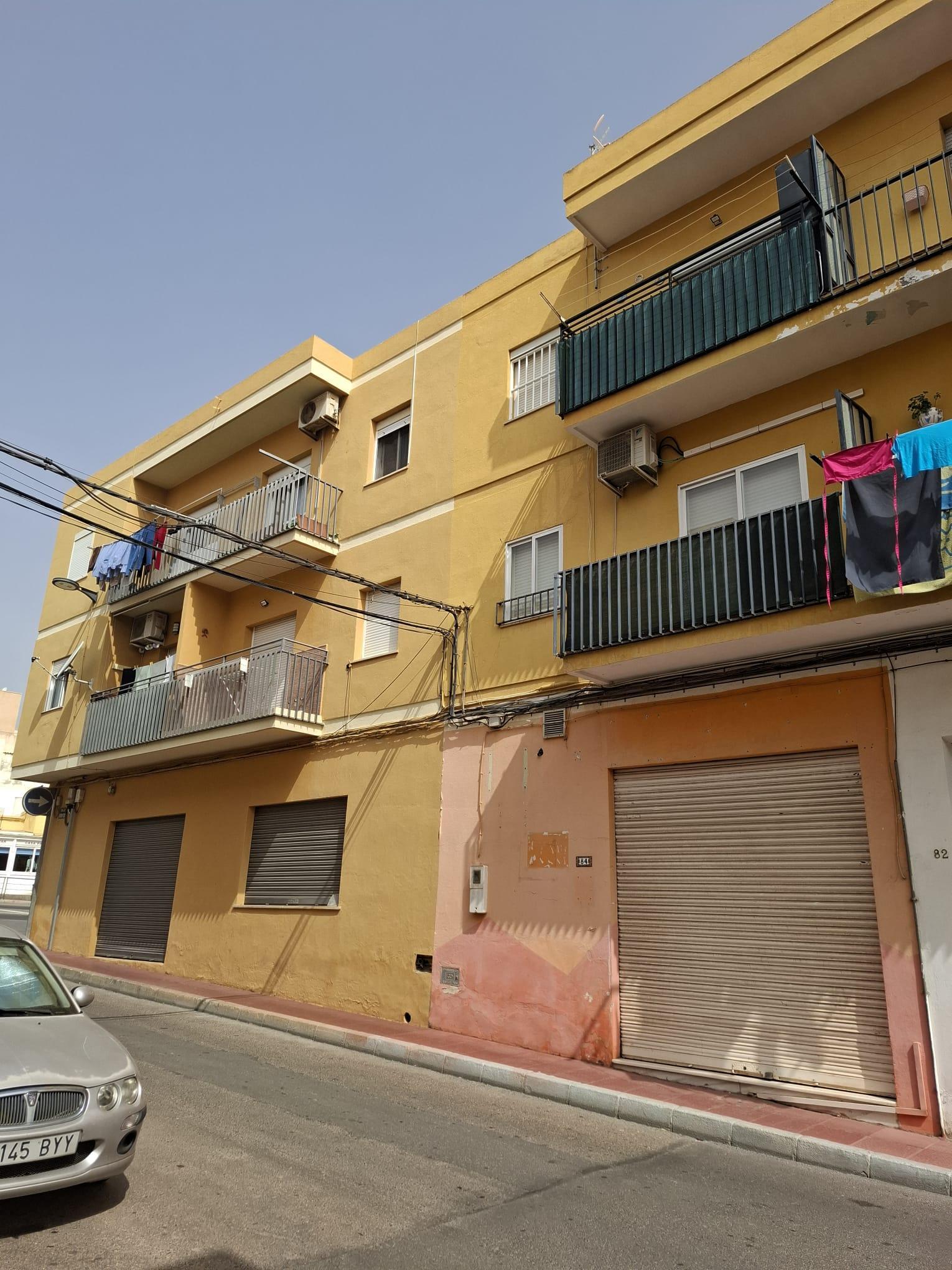 Venta de piso en Benahadux