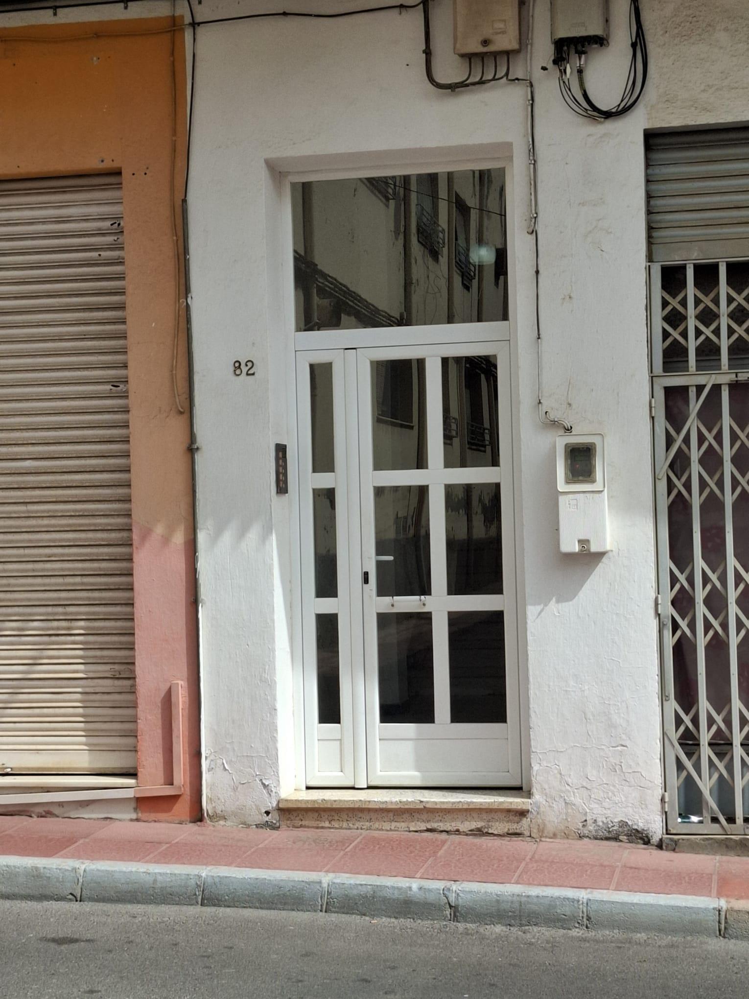 For sale of flat in Benahadux