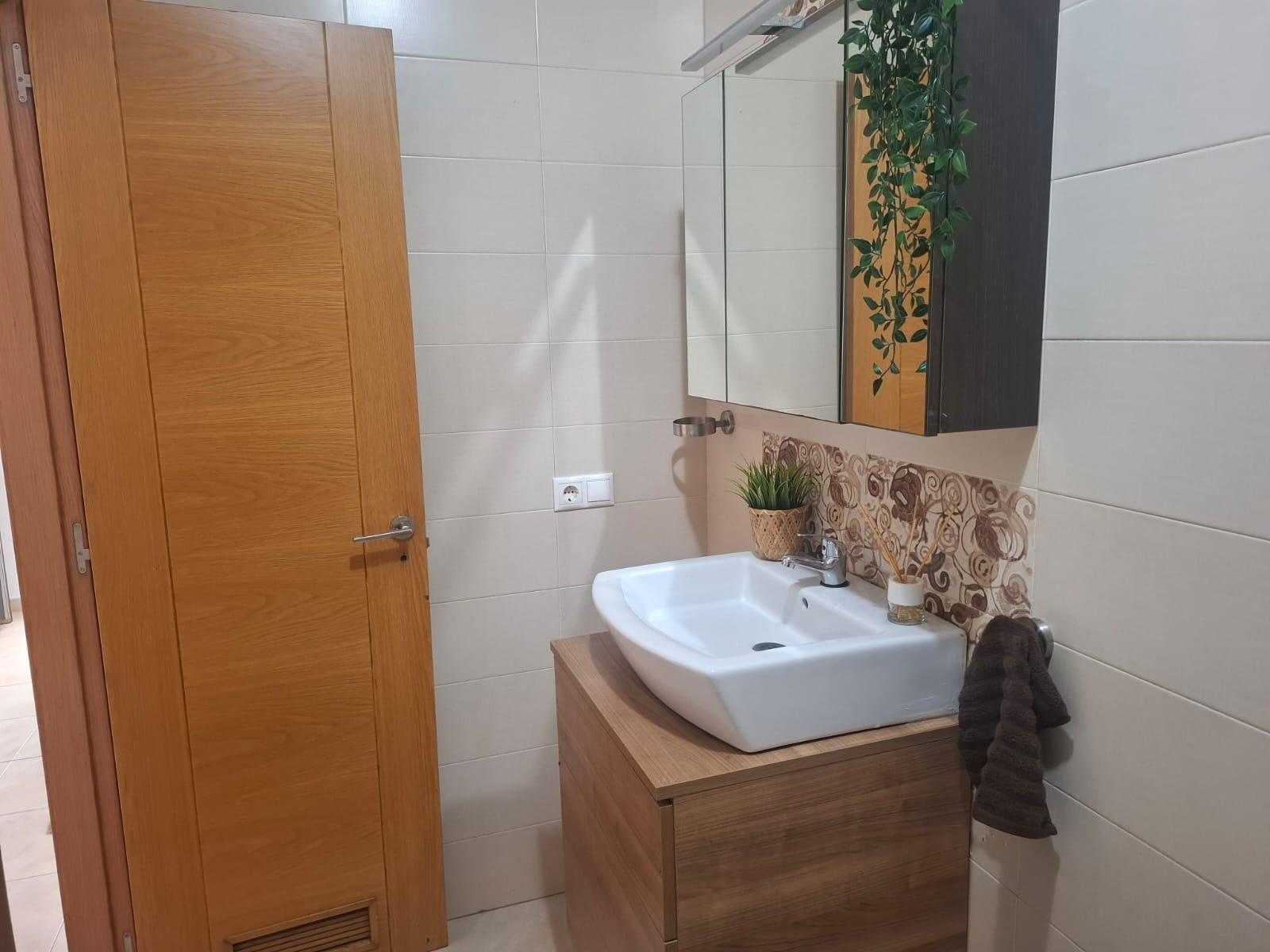 For sale of flat in Roquetas de Mar