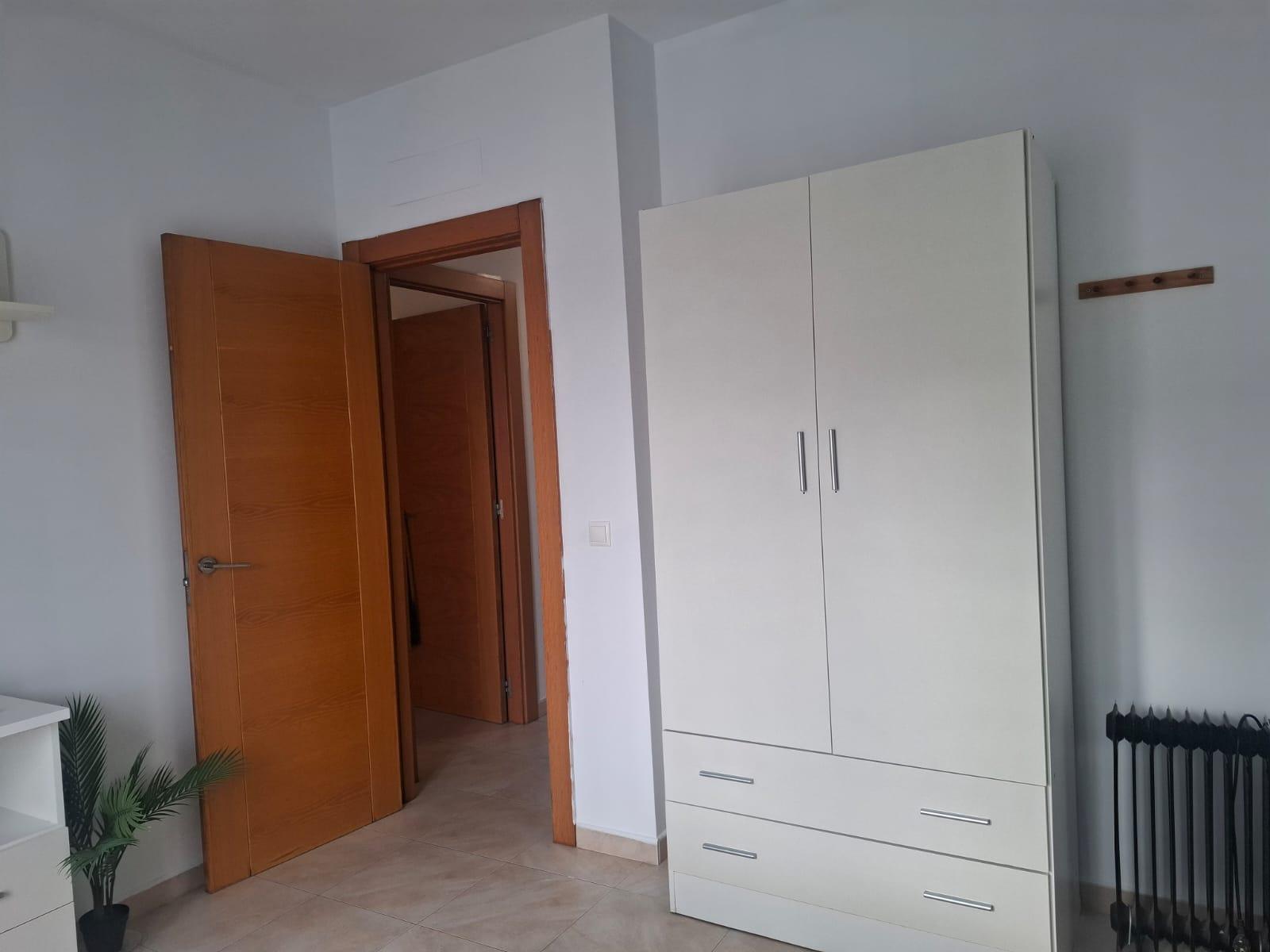 For sale of flat in Roquetas de Mar