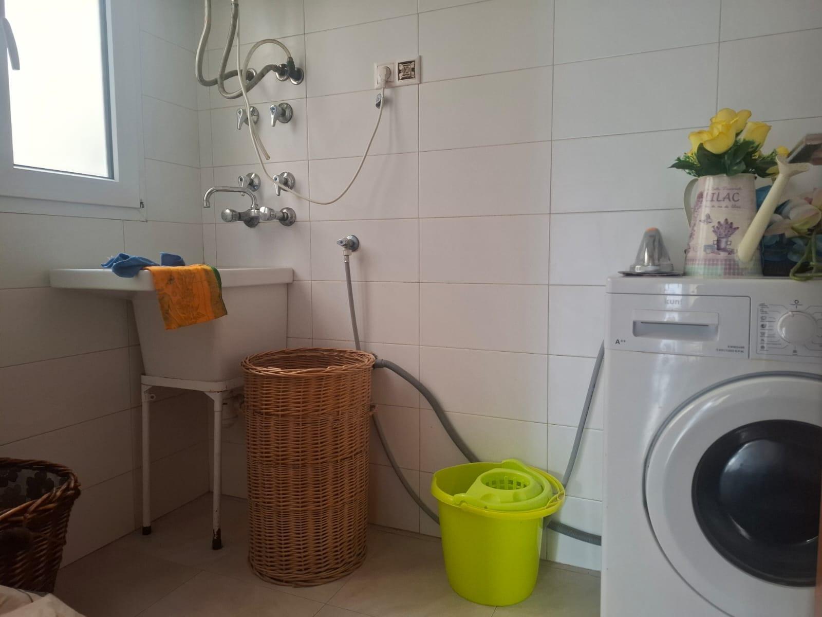 For sale of flat in Roquetas de Mar
