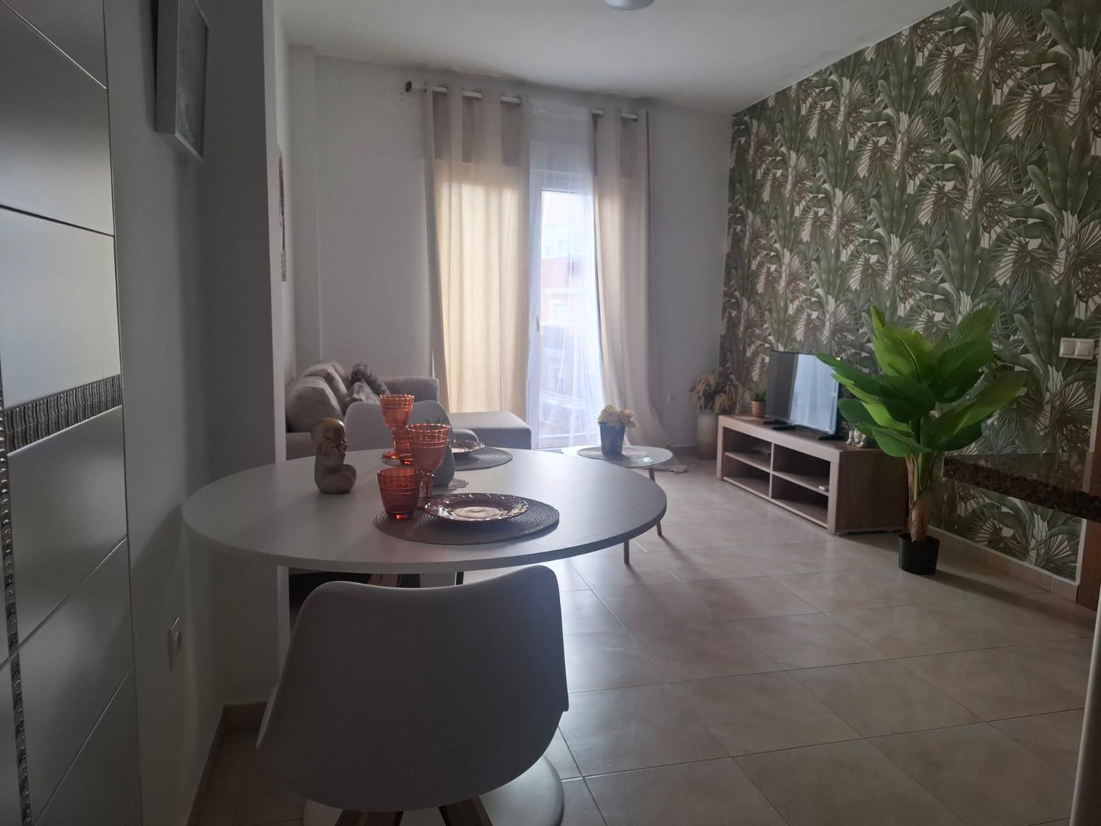 For sale of flat in Roquetas de Mar