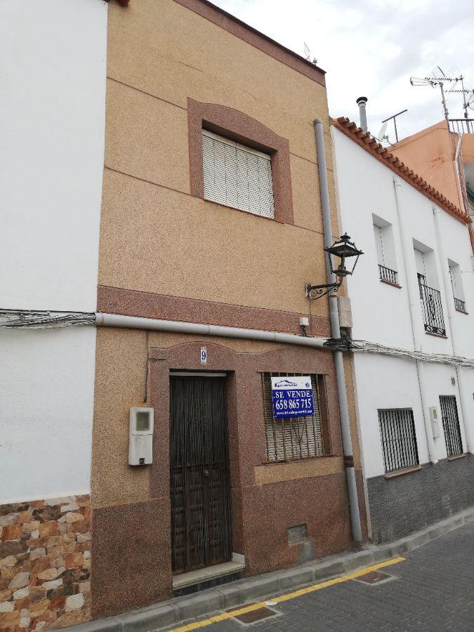 For sale of house in Abla