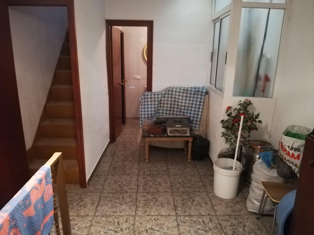 For sale of house in Abla