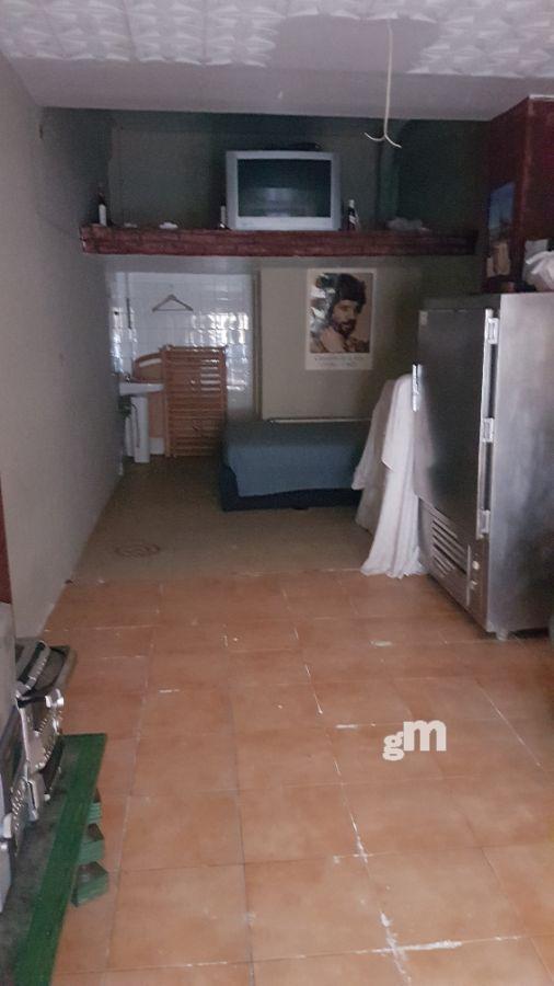 For sale of commercial in Almería