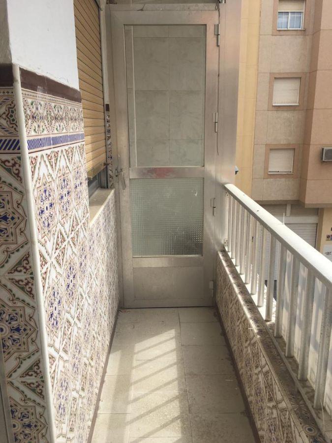 Venta de piso en Almería