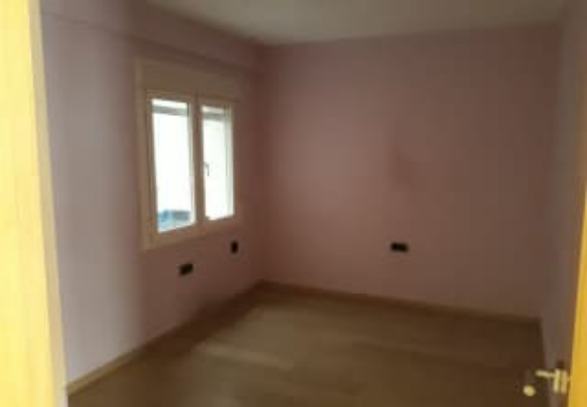 For sale of flat in Almería