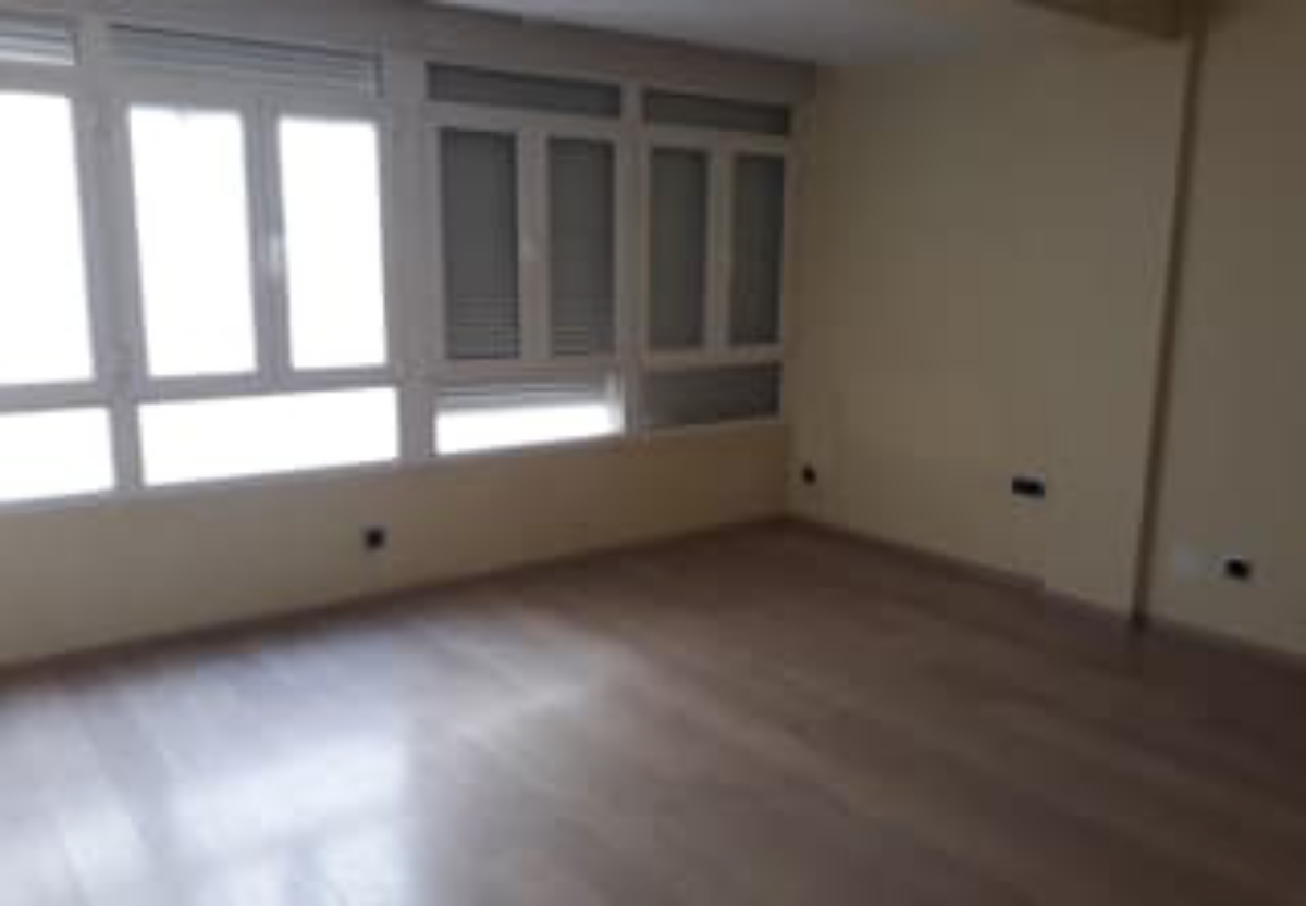 For sale of flat in Almería