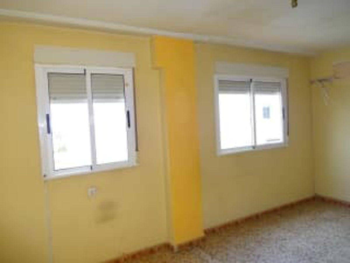 For sale of flat in Almería