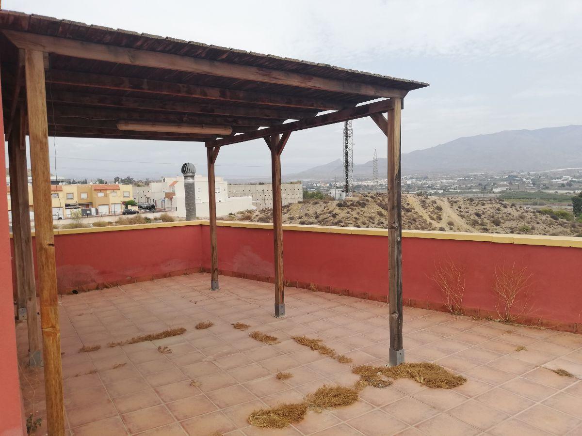 Venta de dúplex en Huércal de Almería