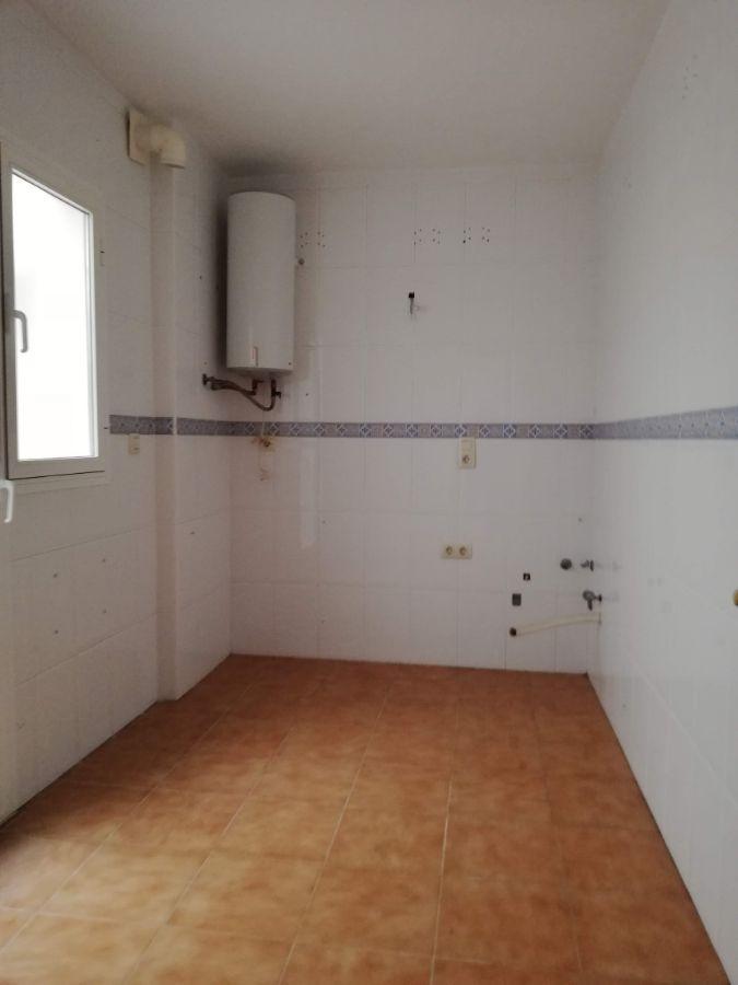 For sale of flat in Almería