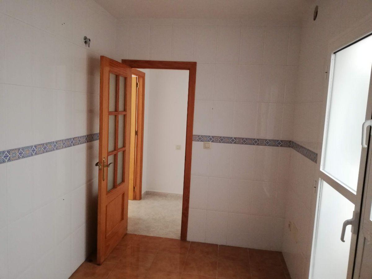 For sale of flat in Almería