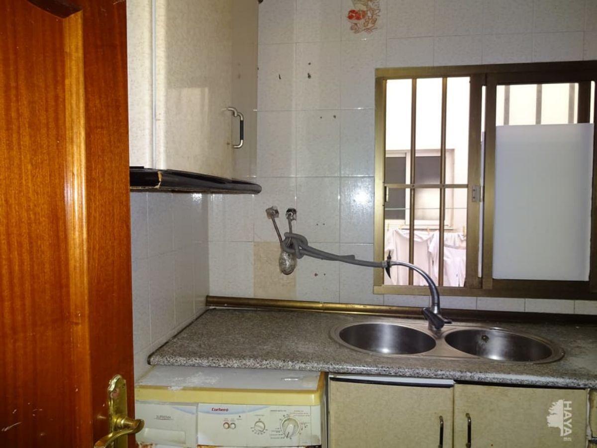 For sale of flat in Almería