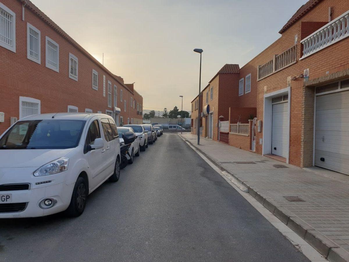 Venta de dúplex en Almería