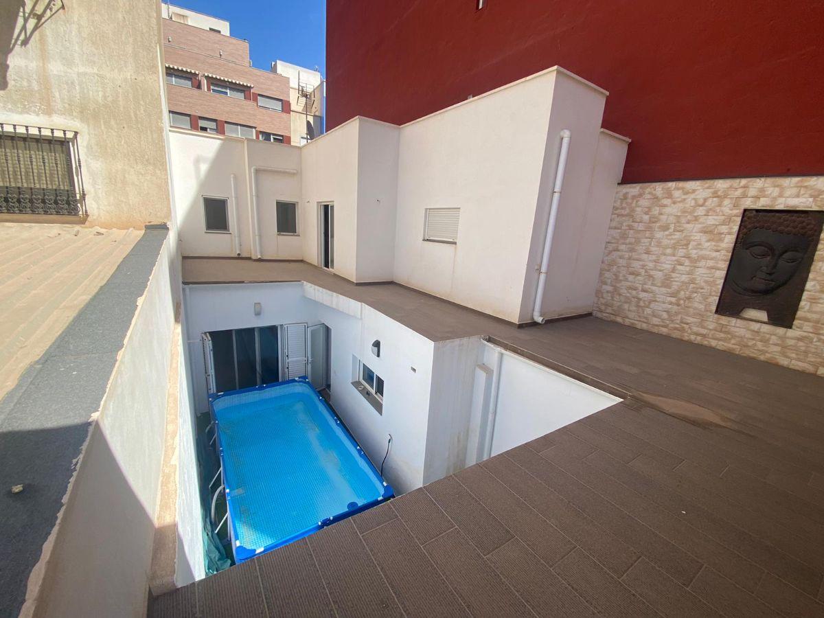 For sale of house in Almería