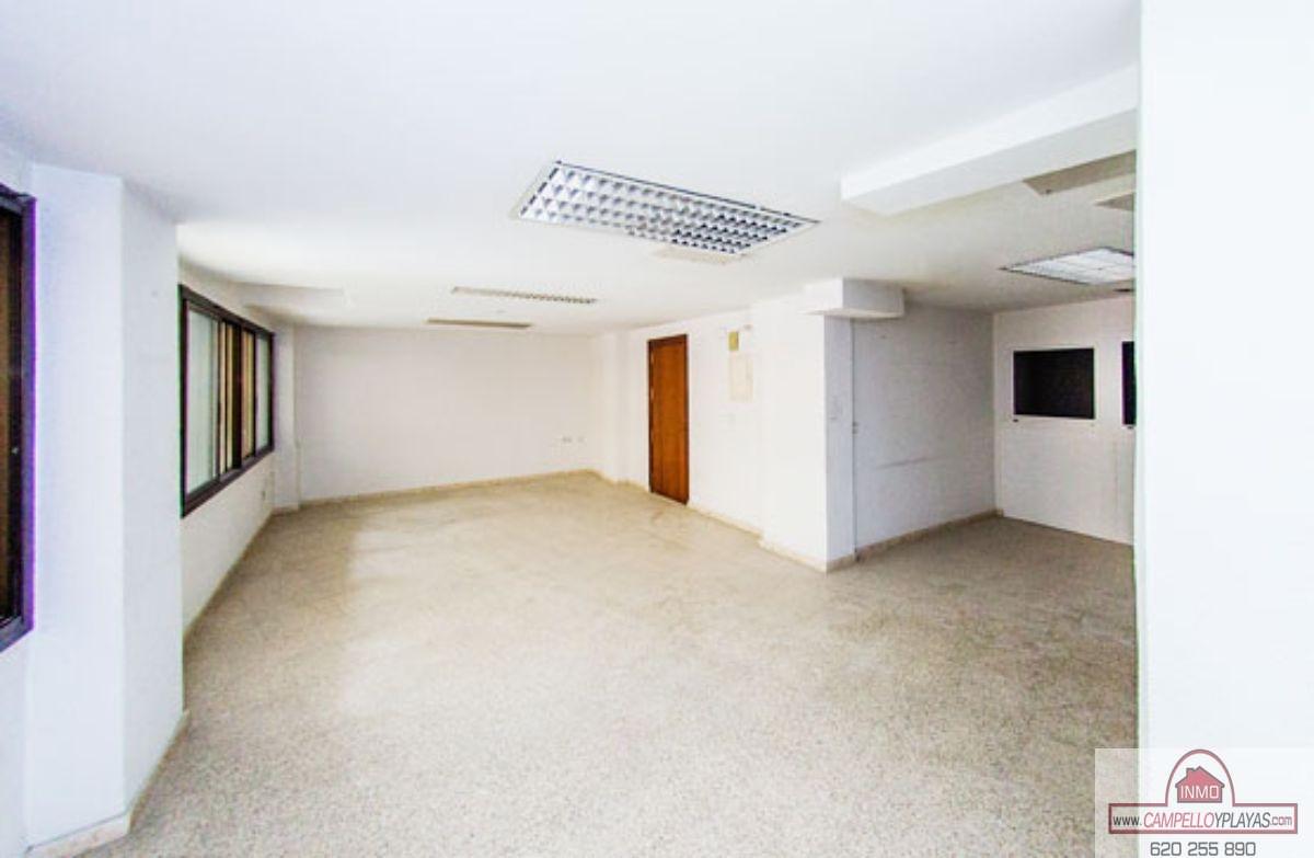 For sale of office in Alicante