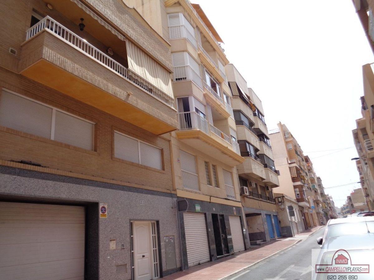 Venta de local comercial en Santa Pola
