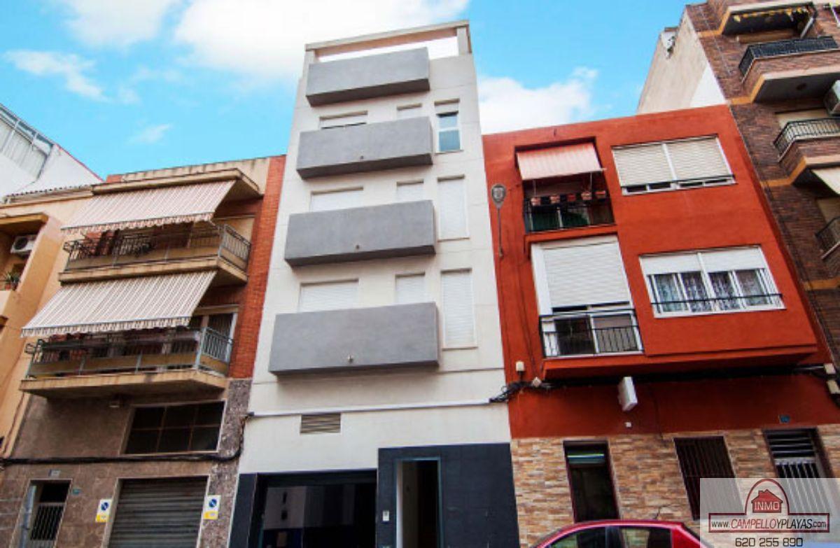 For sale of commercial in Alicante