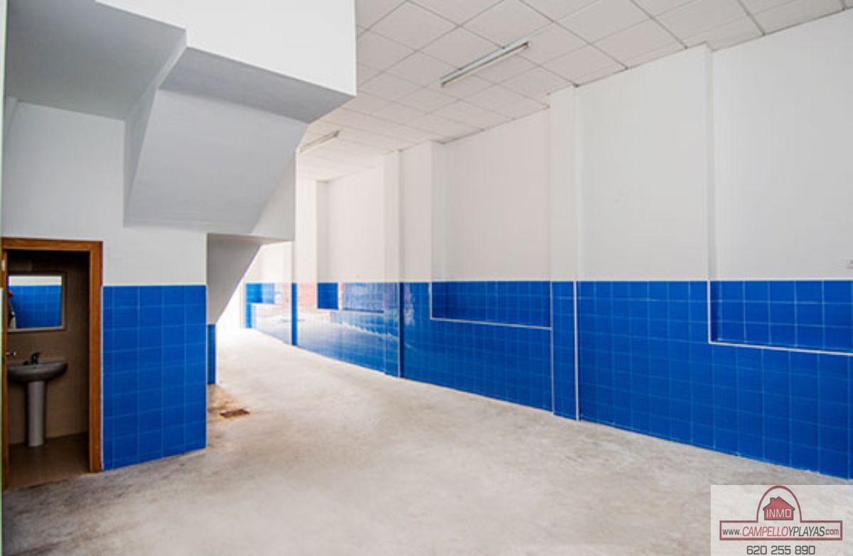 For sale of commercial in Alicante