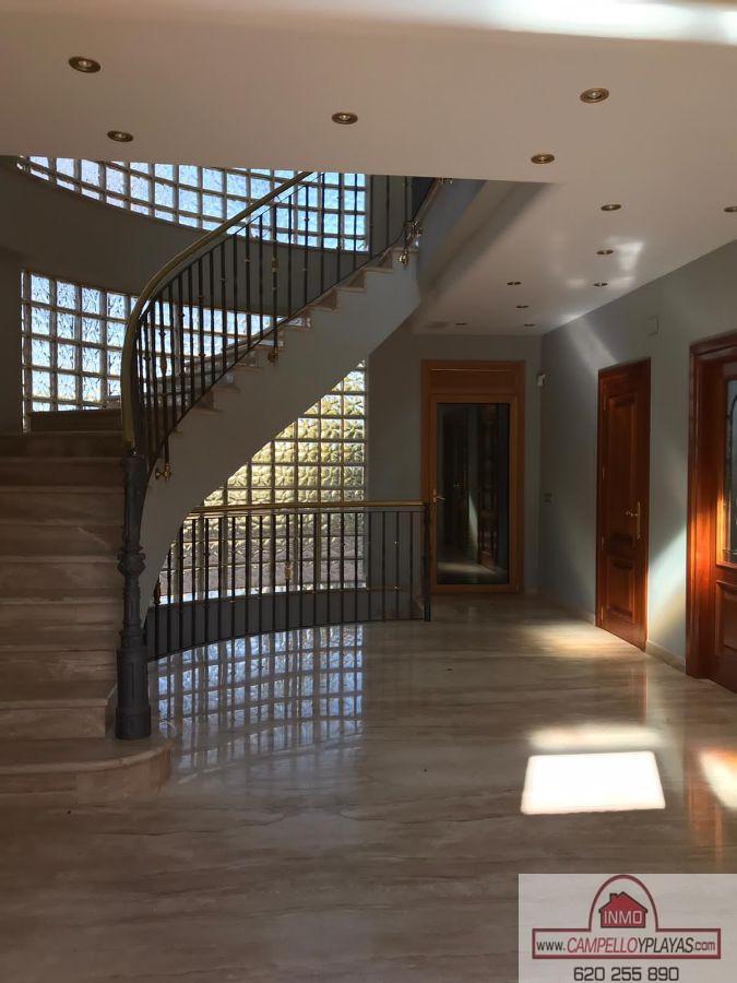 For sale of chalet in Biar