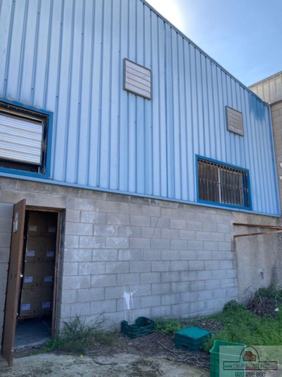For sale of industrial plant/warehouse in Alcoy