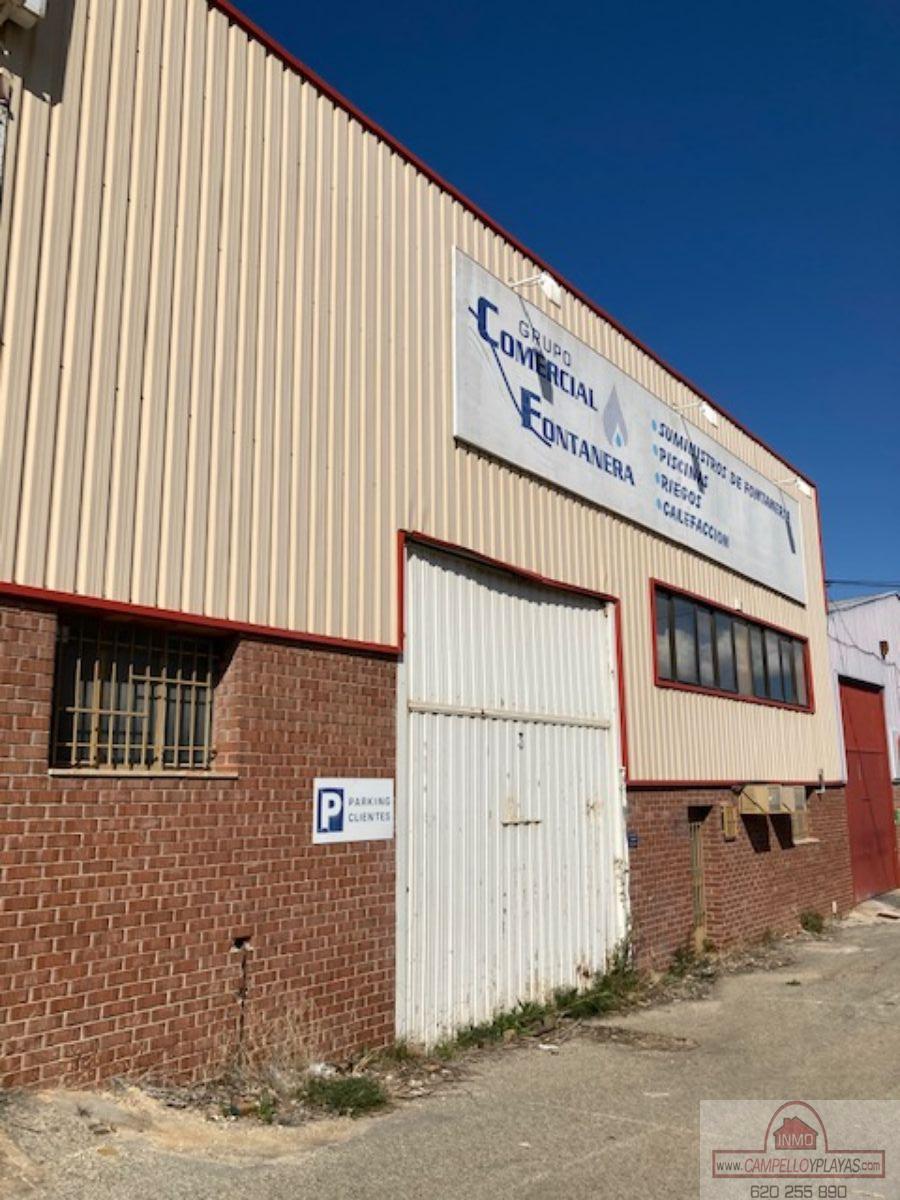 For sale of industrial plant/warehouse in Alcoy
