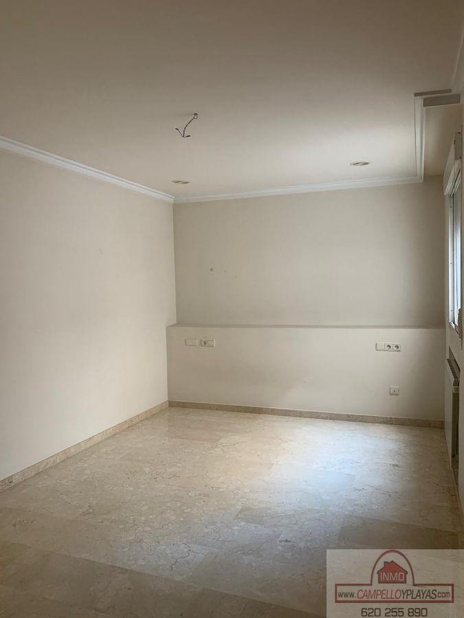 For sale of apartment in Alicante
