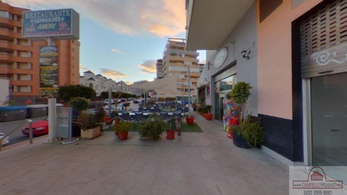 For sale of commercial in Villajoyosa