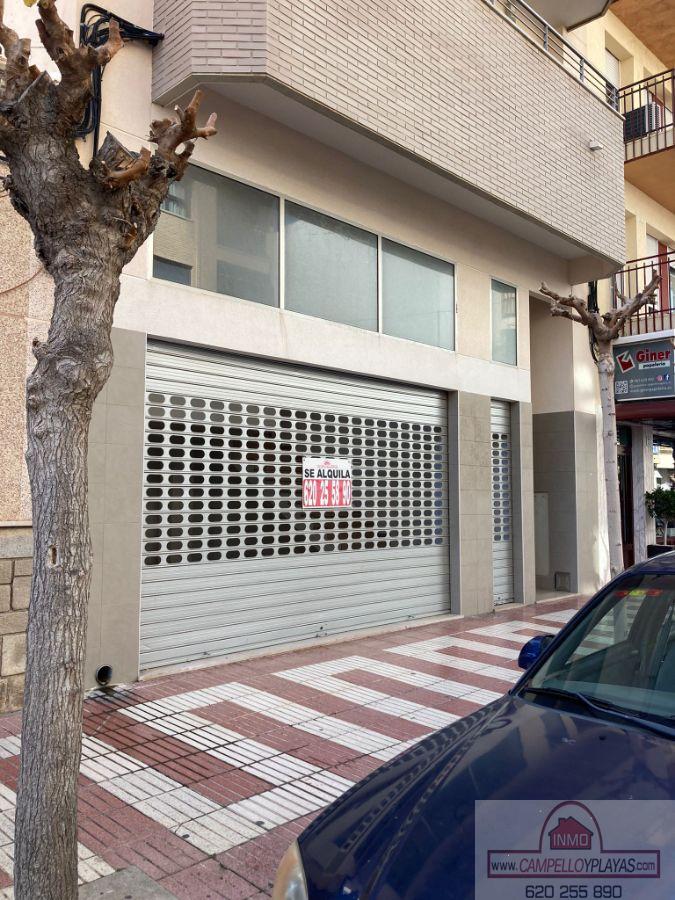 For rent of commercial in El Campello
