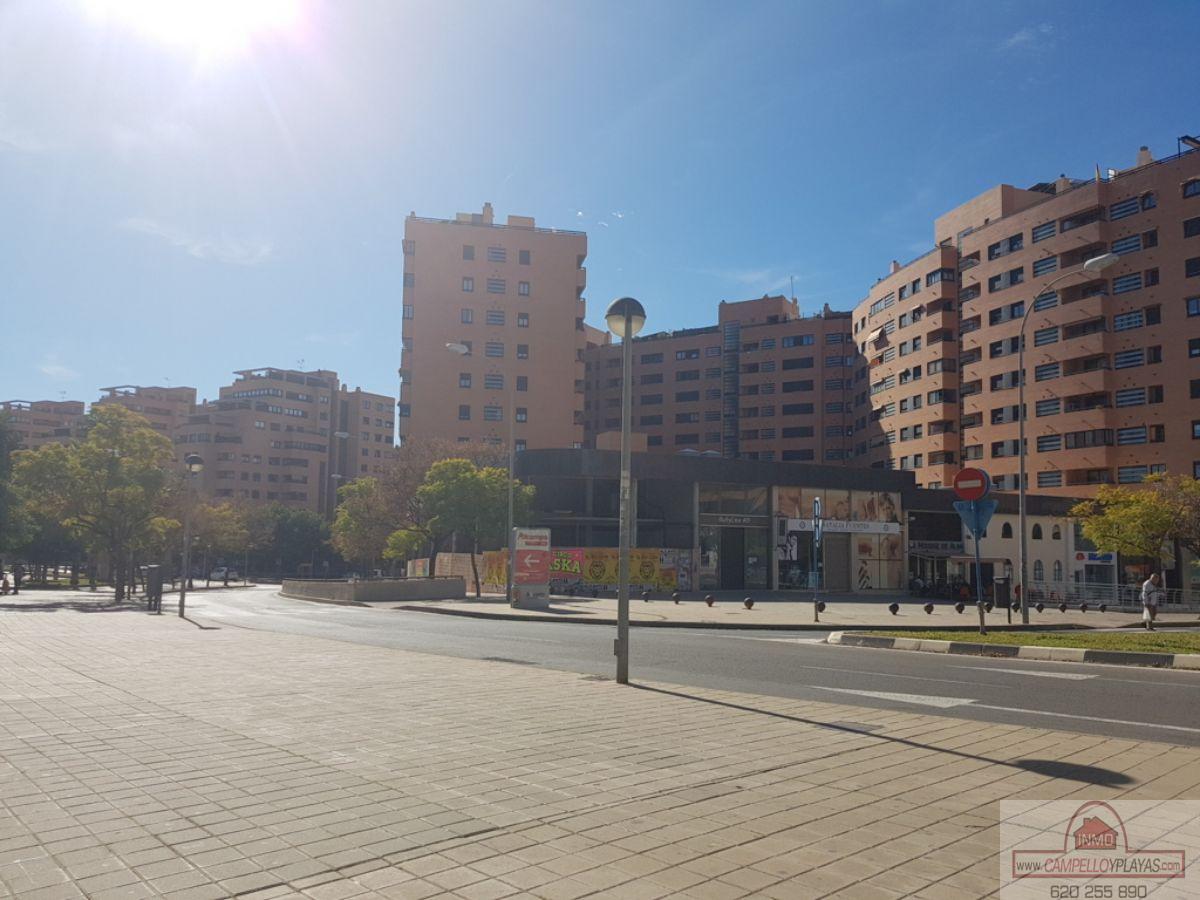 For sale of commercial in Alicante