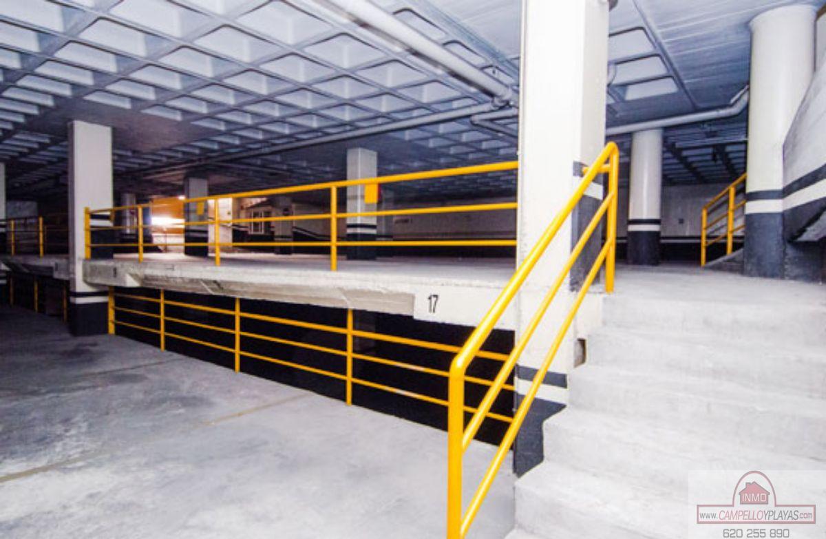 For sale of garage in Elche-Elx