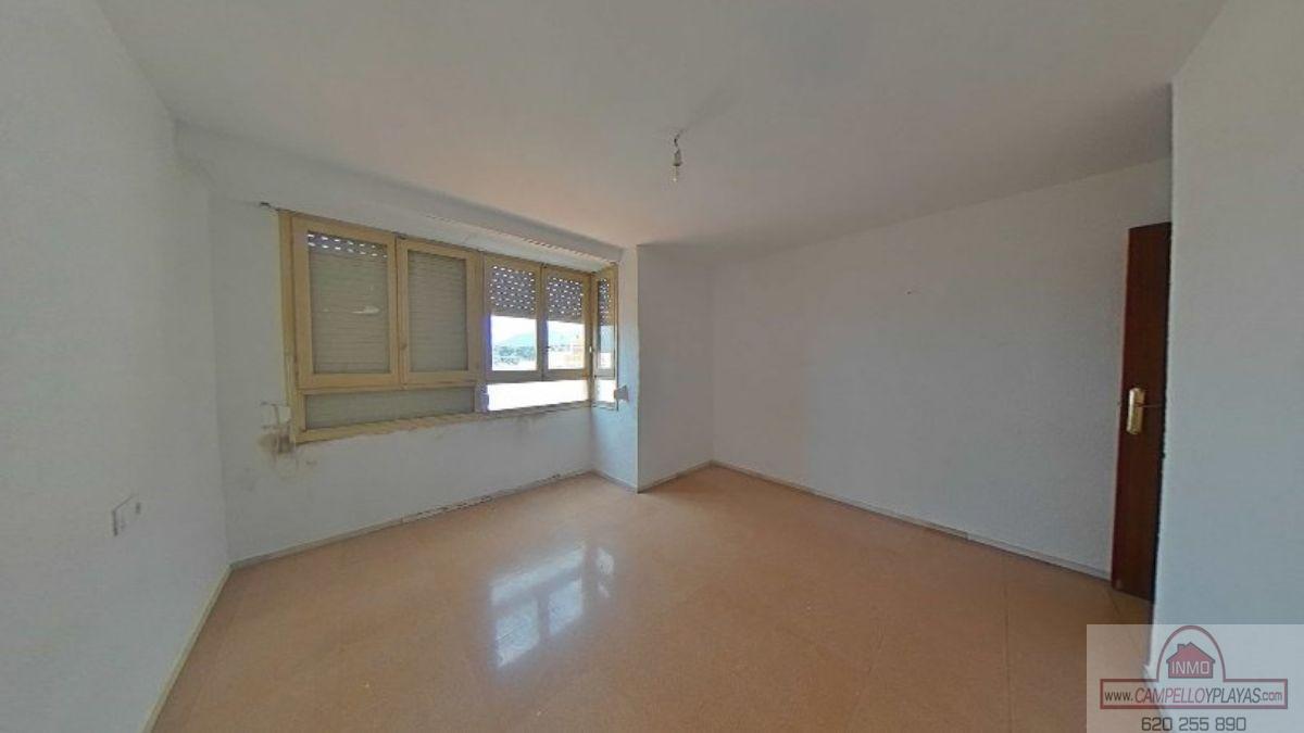 For sale of apartment in Crevillent