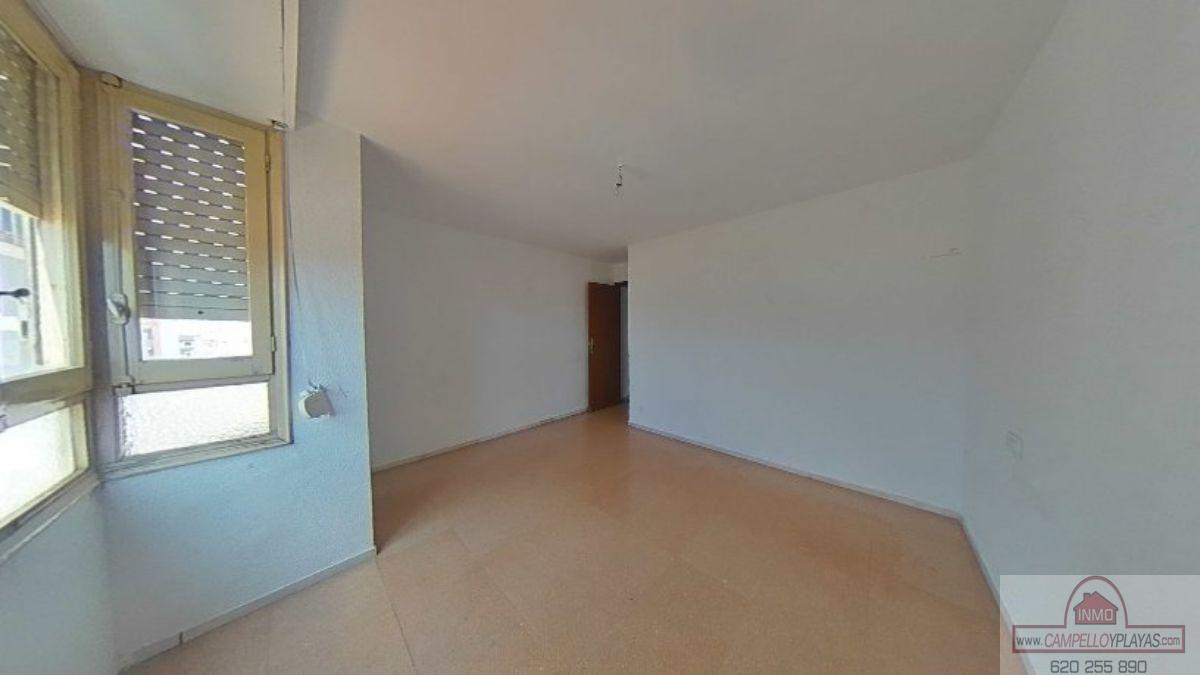 For sale of apartment in Crevillent