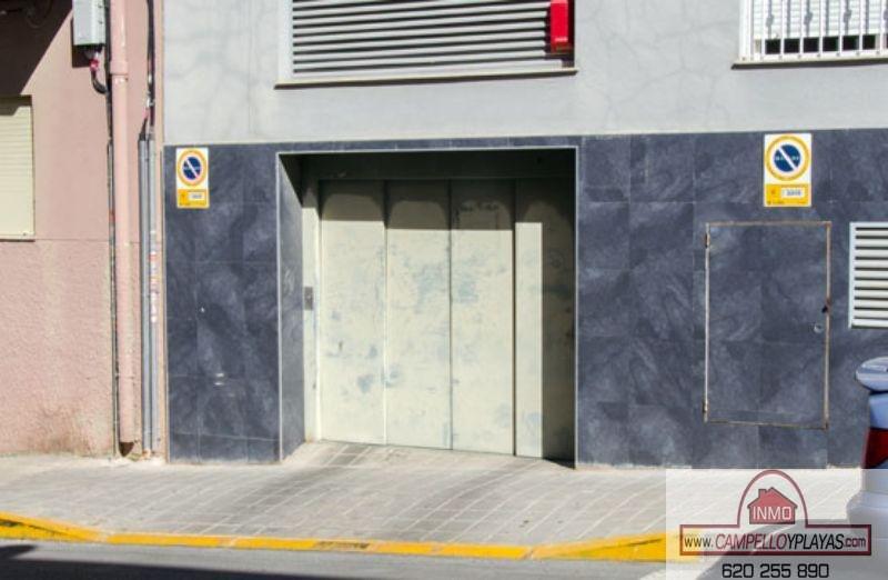 For sale of garage in Alicante