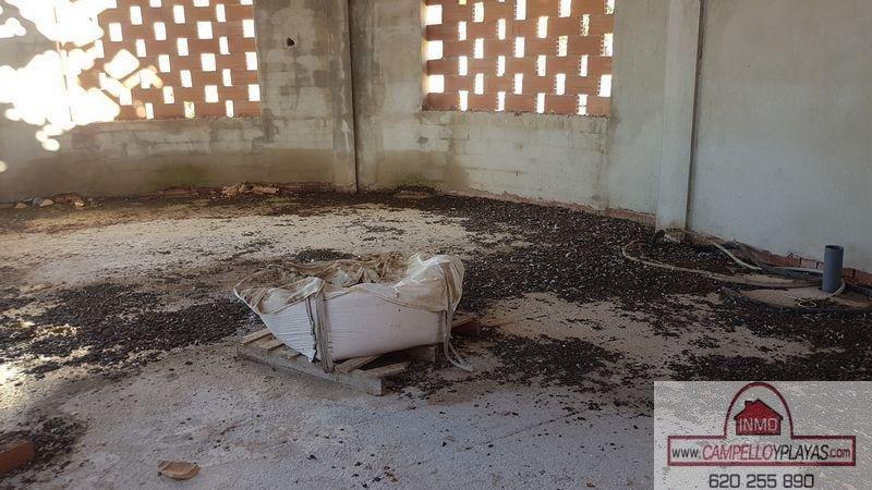 For sale of commercial in Relleu