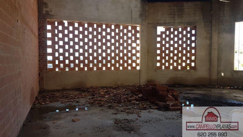 For sale of commercial in Relleu